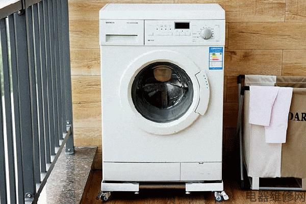 洗衣机一直排水怎么回事？半自动洗衣机一直排水