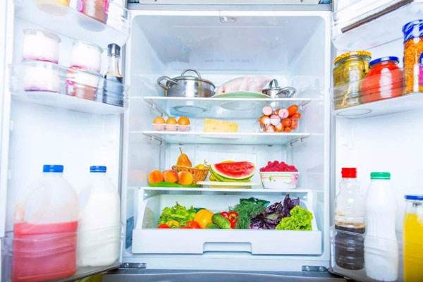 冰箱保鲜层结冰什么原因呢？怎么解决？