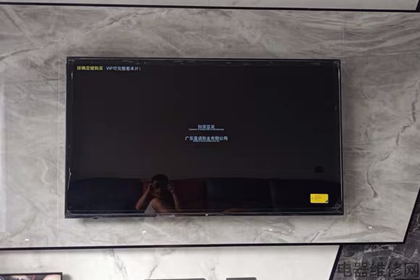 电视右边一半黑屏是什么情况？附近电视维修