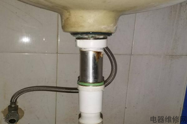 疏通器会把管道弄破吗？